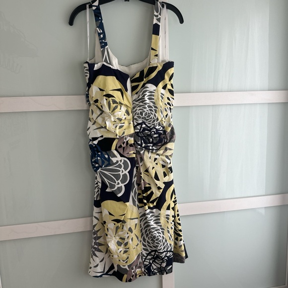 Floral yellow and black dress - Picture 2 of 4